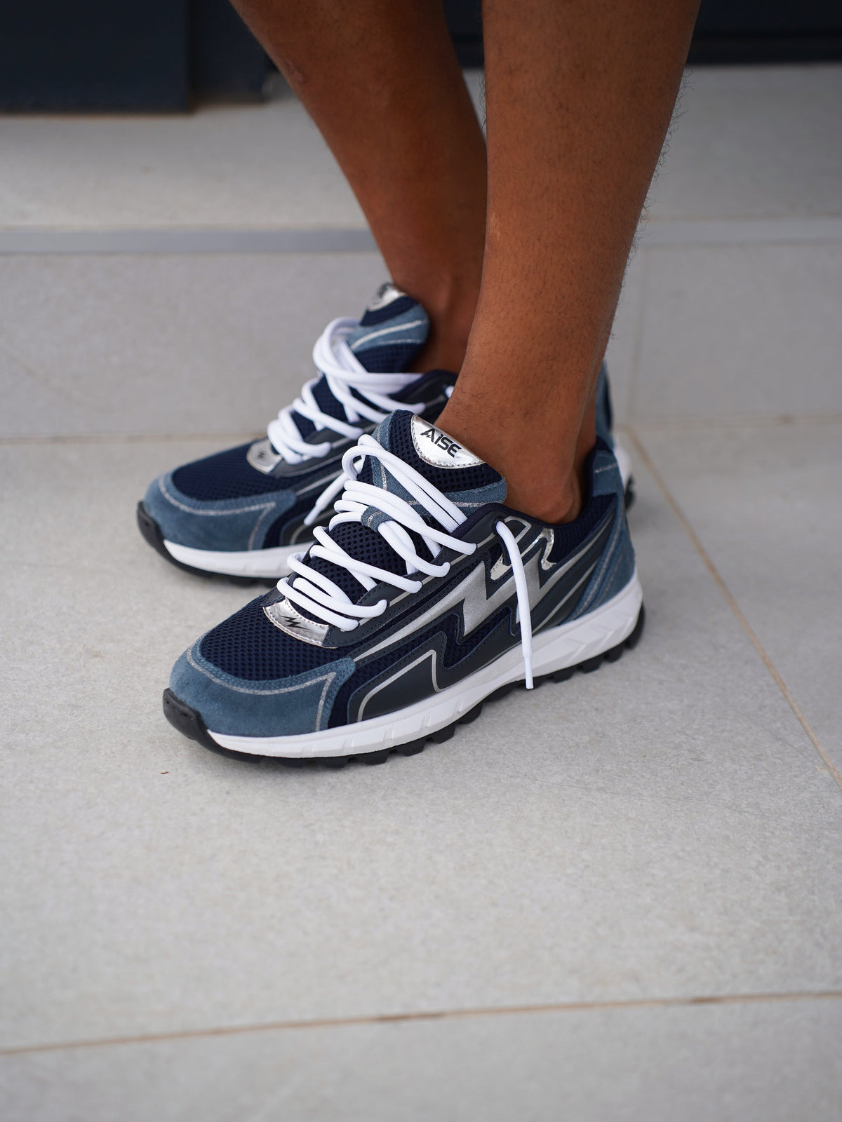 Navy Chrome Cosmo Runner