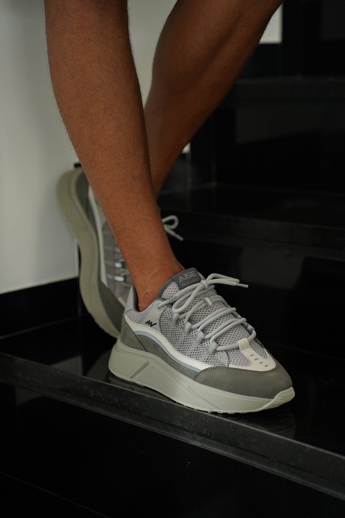 Grey Nexo Wave