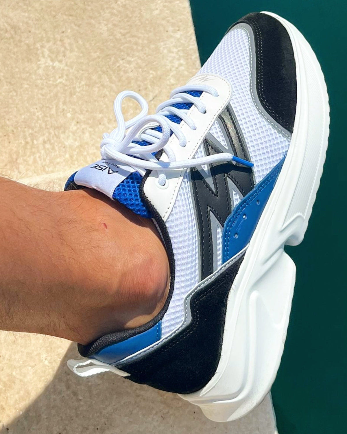 Imperial Blue Aero Track’s