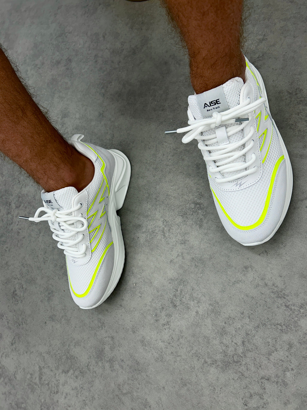 Neon Yellow Summer Breeze Aero Track