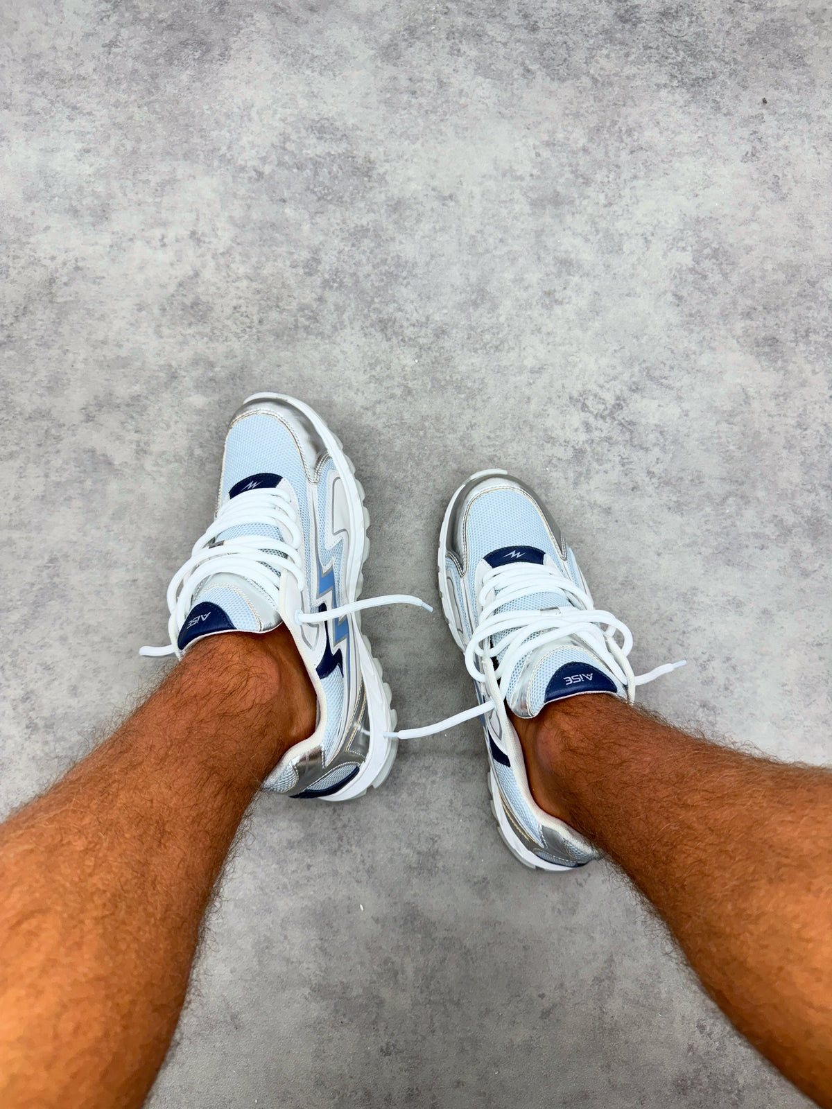 Chrome Blue Cosmo Runner