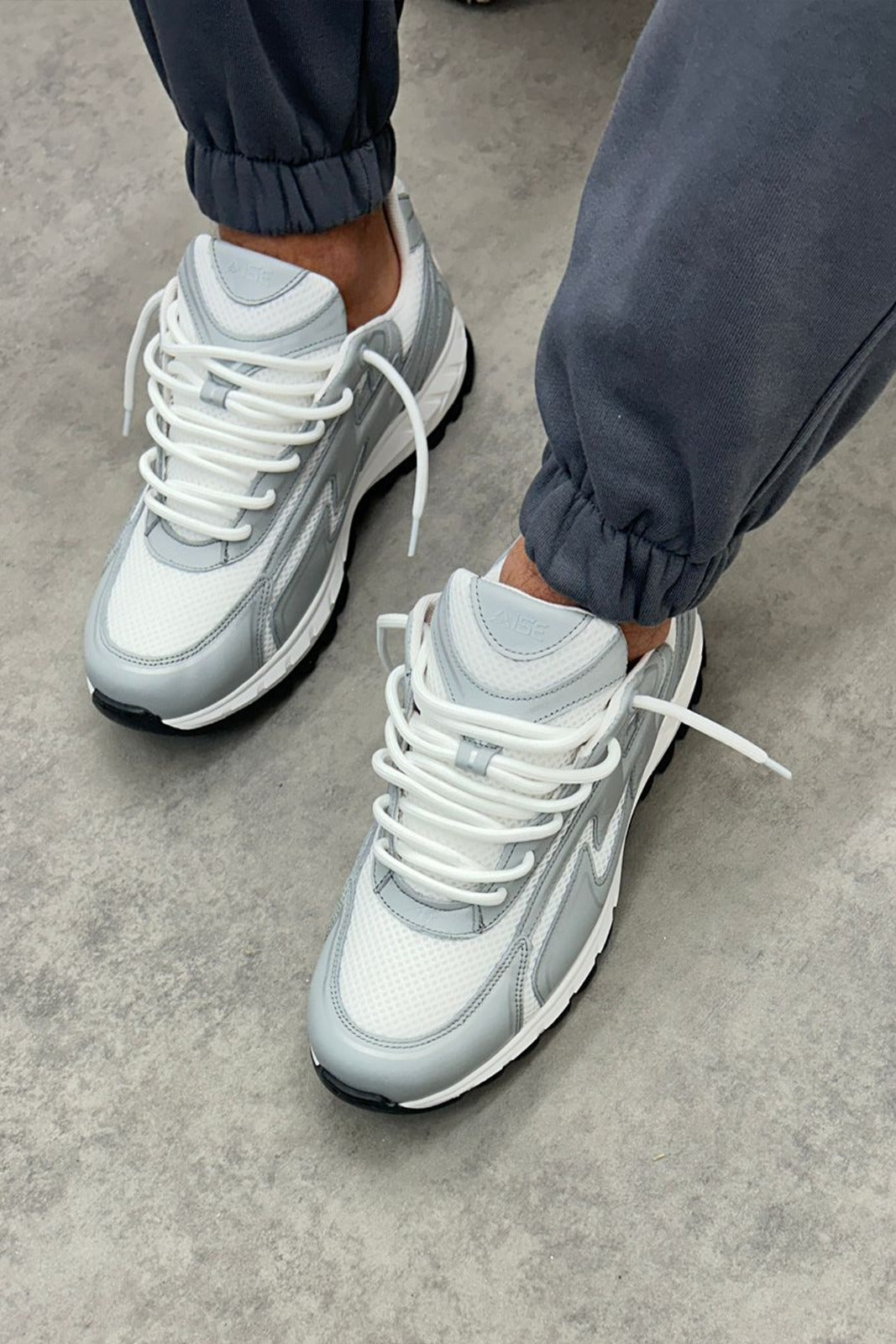 Slate Grey Cosmo Runner