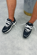 Space Black Cosmo Runner