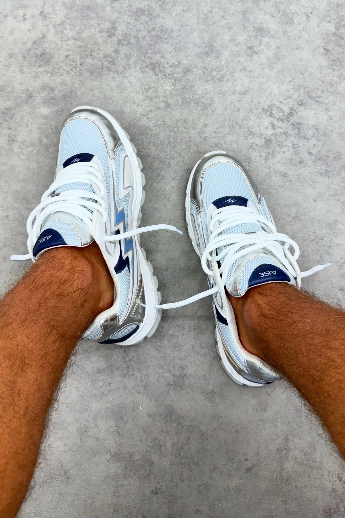 Chrome Blue Cosmo Runner
