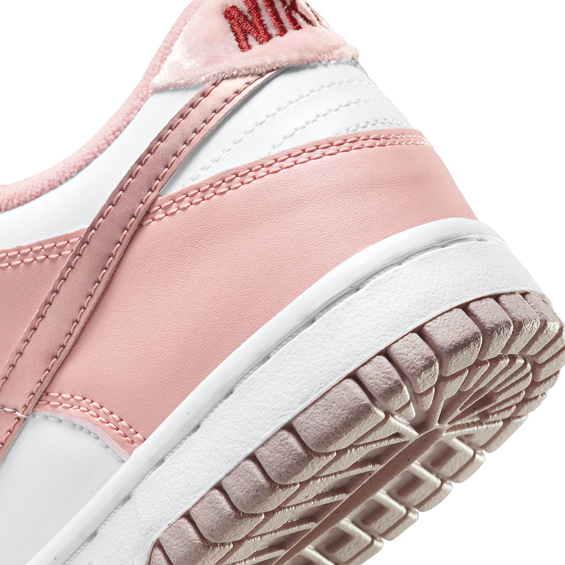 Nike Dunk Low GS 'Pink Velvet'